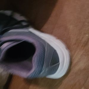 Meet your Posher, Kara